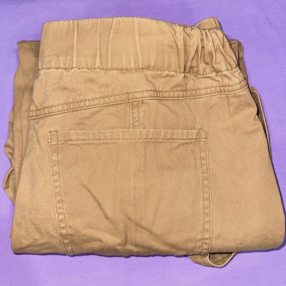 Forever 21 Khaki Cargo Pants/Joggers